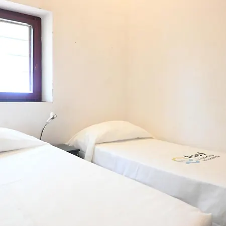 N260 - Numana, Ampio Quadrilocale In Aperta Campagna *